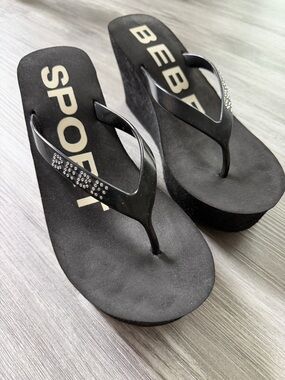 Bebe Sport Black Platform Flip-Flop Sandals